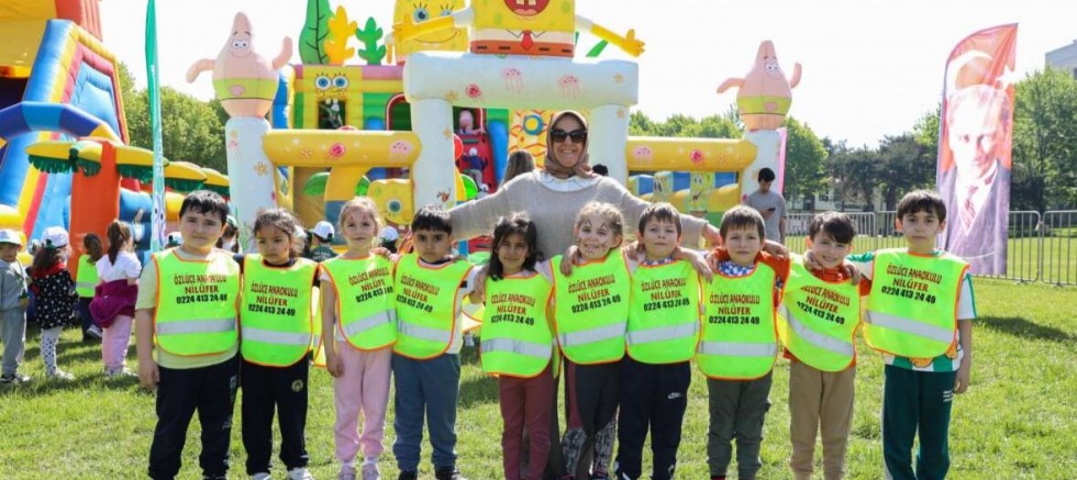 Bursa’da çocuklar Spor Festivali’yle doyasıya eğlendi
