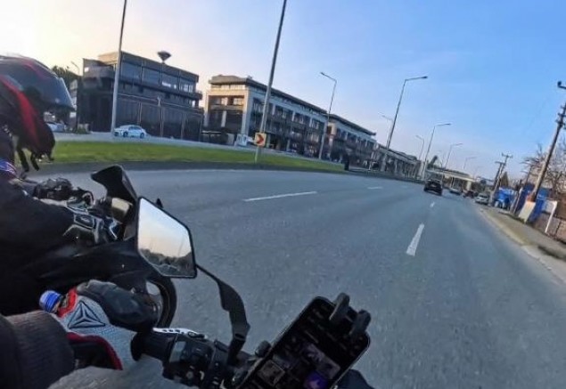 Bursa'da göz göre göre kazaya davetiye çıkardı!