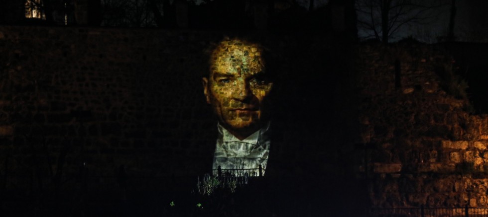 Bursa'da inanılmaz gösteri; Tüyler diken diken oldu...