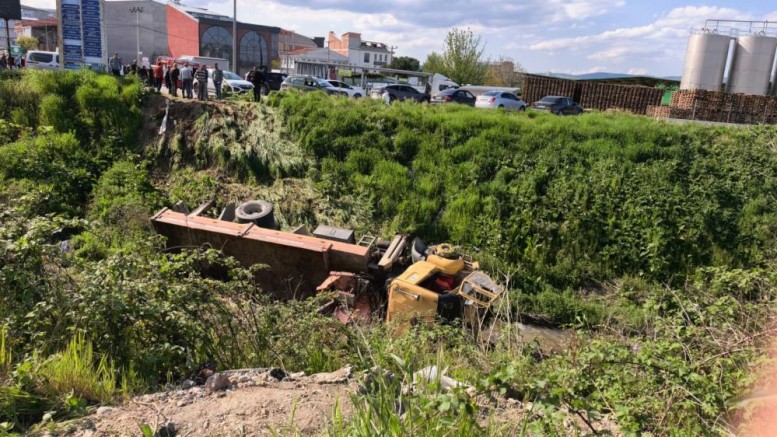 Bursa'da kahreden kaza; Vinç sürücüsü hayatını kaybetti