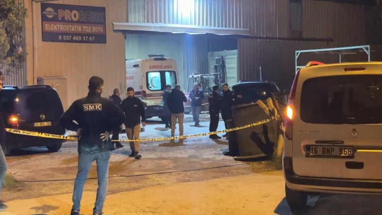 Bursa’da kahreden olay; 24 yaşındaki genç demir bloğun altında can verdi