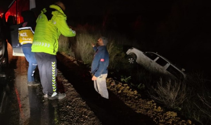 Bursa'da kontrolden çıkan kamyonet bu hale geldi!