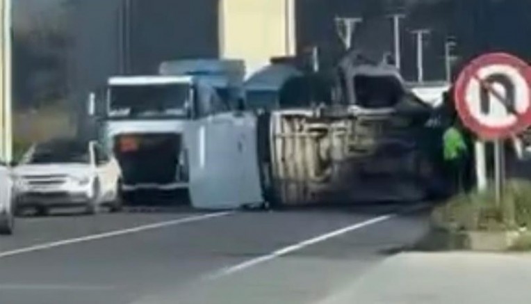 Bursa'da minibüs dehşeti; Bu hale geldi...