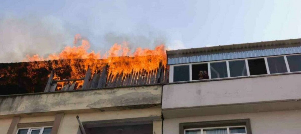 Bursa'da panik anları; Çığlık attılar...
