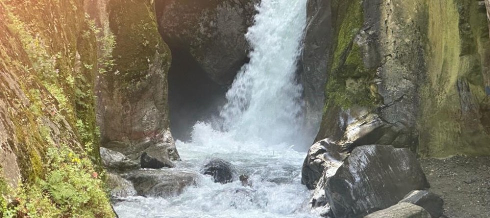 Bursa'da Saitabat Şelalesi yine gürül gürül akıyor!