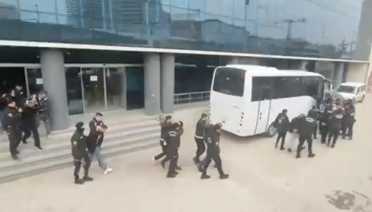 Bursa'da  siber polis 7 milyar TL'lik vurgunu ortaya çıkardı