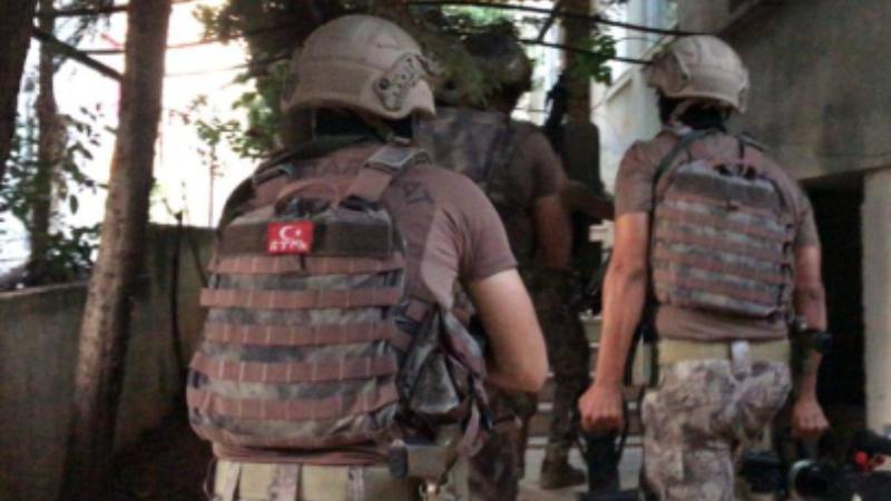 Bursa dahil 22 ilde FETÖ'ye 'KISKAÇ-38' darbesi! 45 gözaltı
