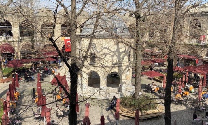 Bursa'daki tarihi Koza Han yine eskisi gibi!