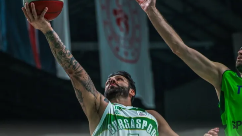 Bursa derbisinde TOFAŞ'ın yüzü güldü