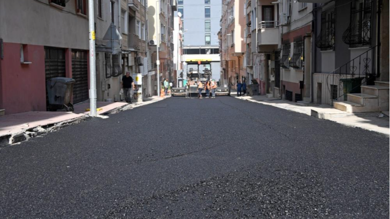 Bursa Elmasbahçeler'de yollar daha konforlu hale geldi