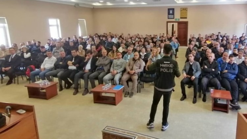 Bursa Emniyeti'nden 20 bin kişiye farkındalık çalışması