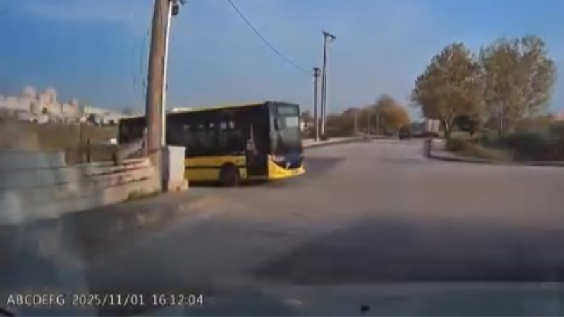Bursa facia teğet geçti; Burun buruna geldiler...