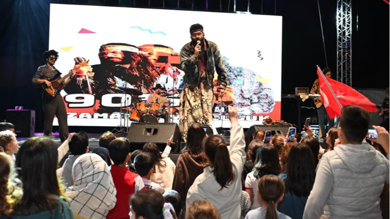 Bursa Gençlik ve Teknoloji Festivali'nde coşku dorukta