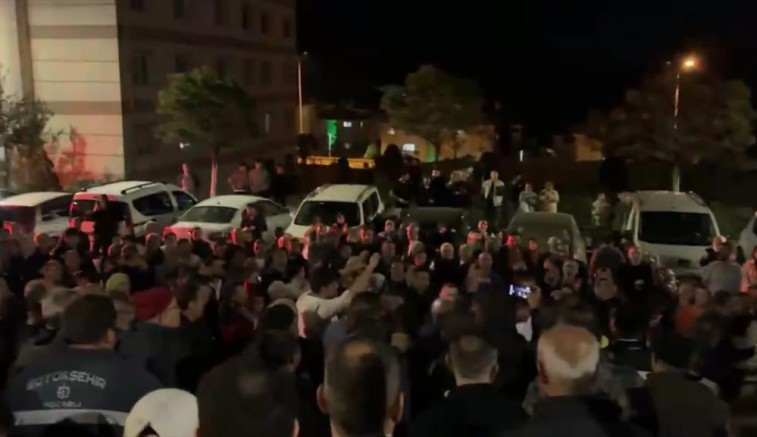 Bursa Gürsu toplu konutlarda isyan çıktı!
