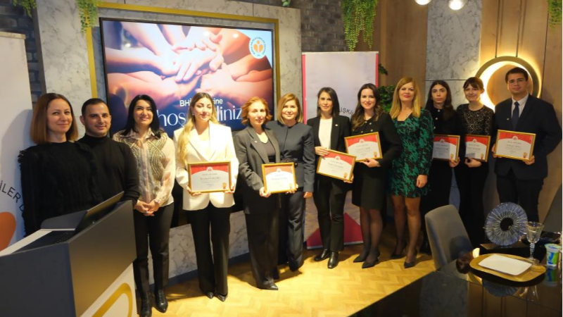 Bursa Halkla İlişkiler Derneği yeni üyeleriyle büyüyor