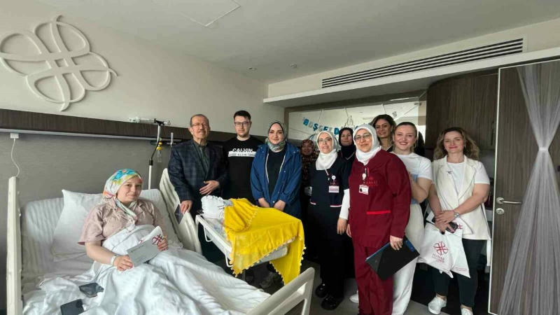 Bursa Hayat Hastanesi’nde Anneler Günü kutlaması