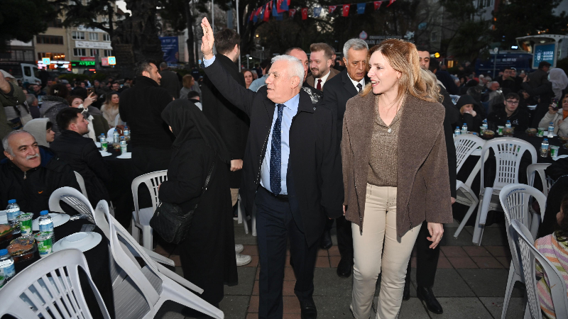 Bursa için gece gündüz çalışıyoruz