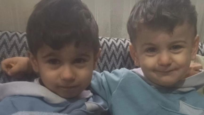 Bursa iki kardeşe ağlıyor; Ocakta bırakılan yemek...