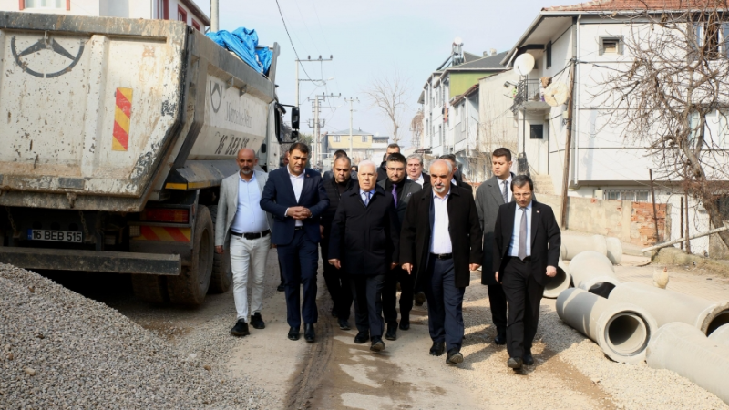 Bursa İnegöl'e hizmet yağıyor