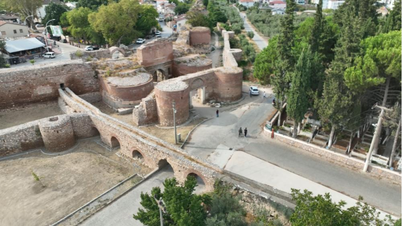 Bursa İznik'te isyan ettiren yazı!
