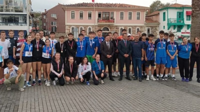 Bursa Mudanya'da kıyasıya yarış!