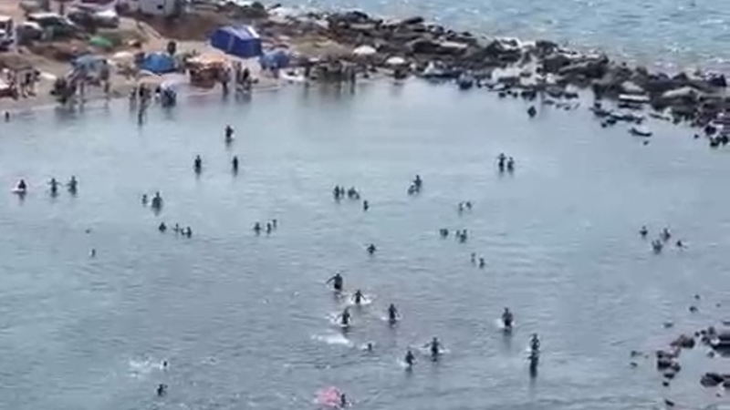 Bursa Mudanya'da korku dolu anlar; Boğulmaktan son anda kurtuldu