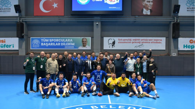 Bursa Nilüfer Belediyespor zirve takibini sürdürdü