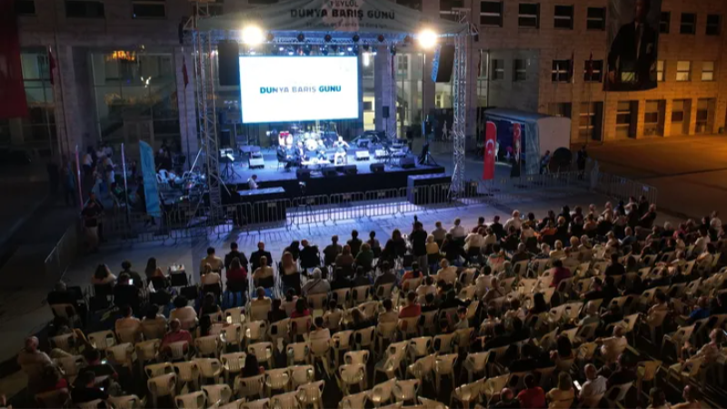 Bursa Nilüfer'de barış ve adalet mesajları verildi