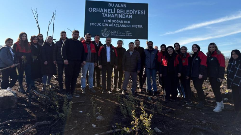Bursa Orhaneli'de 188 fidan toprakla buluştu