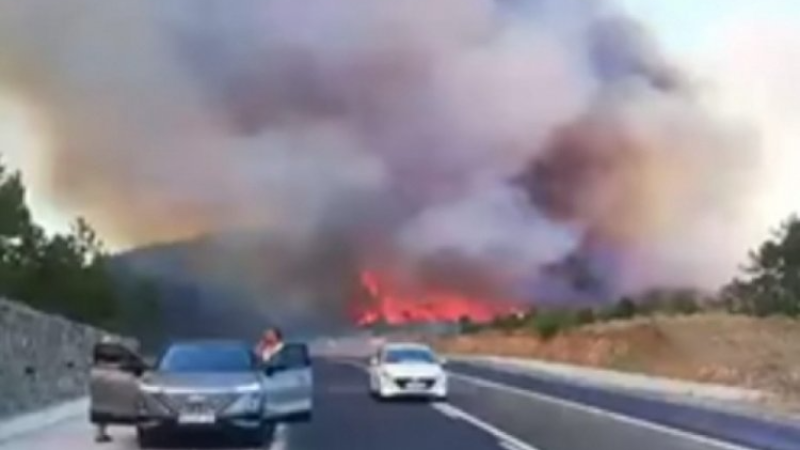Bursa Orhaneli'de yangın var; Ekipler müdahale ediyor