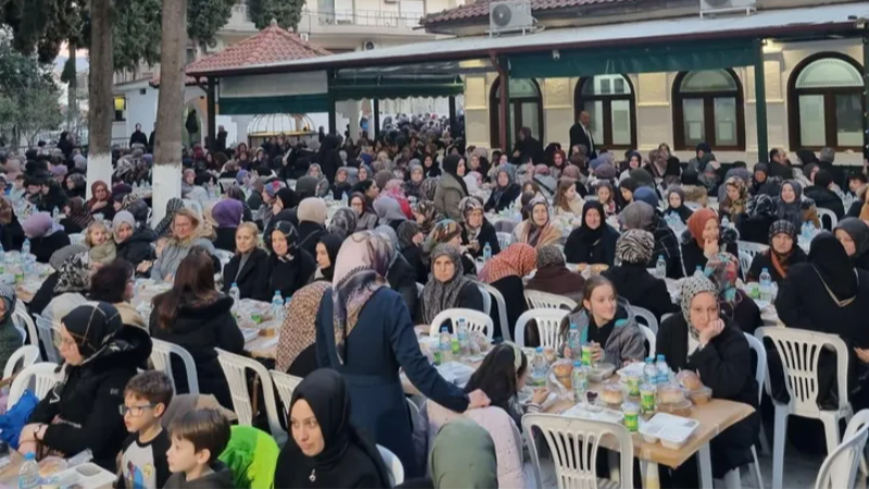 Bursa Osmangazi Belediyesi'nden İskeçe’de kardeşlik iftarı