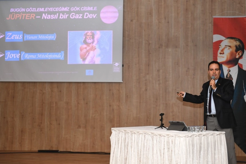 Bursa Osmangazililere modern bilimin doğuşu anlatıldı