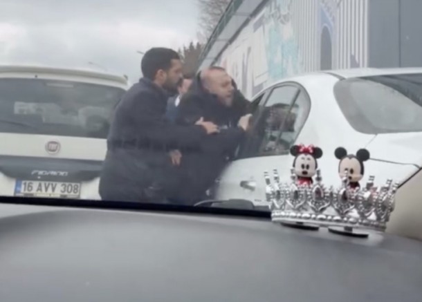 Bursa trafiğindeki bu kavganın faturası bakın ne oldu!