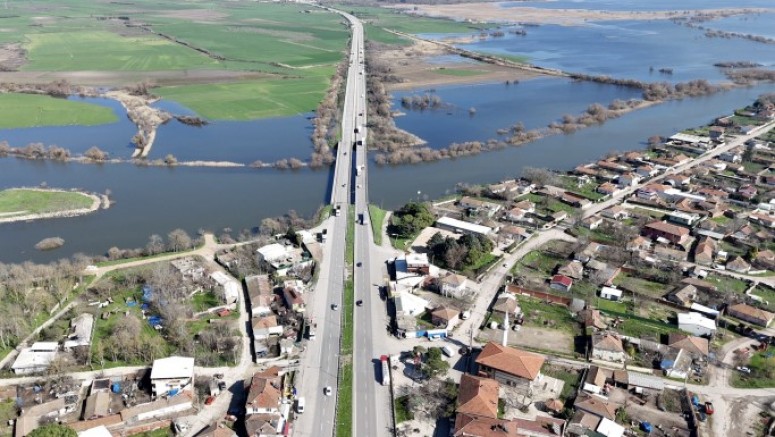 Bursa Uluabat'ta endişeli bekleyiş!