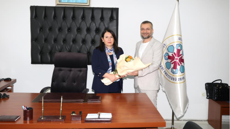 Bursa Uludağ Üniversitesi'nde bayrak değişimi