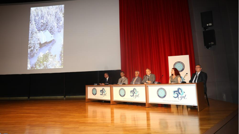 Bursa Uludağ Üniversitesi'nde özel bir panel