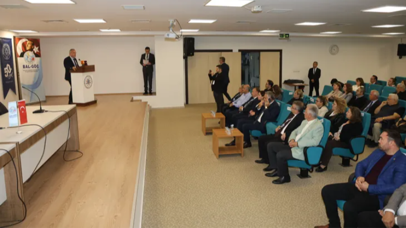 Bursa Uludağ Üniversitesi'nde Türkiye-Bulgaristan 100. Yıl Sempozyumu