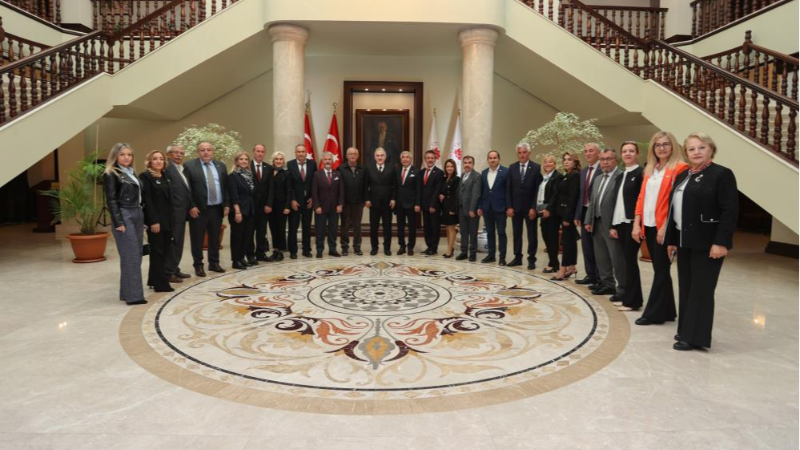Bursa Valisi Erol Ayyıldız'ın özel konukları!