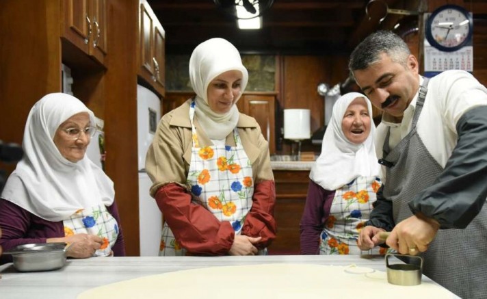 Bursa Yıldırım Belediyesi üreten kadınların yanında!