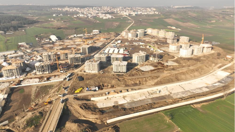 Bursa Yıldırım'a binlerce konut için kollar sıvandı