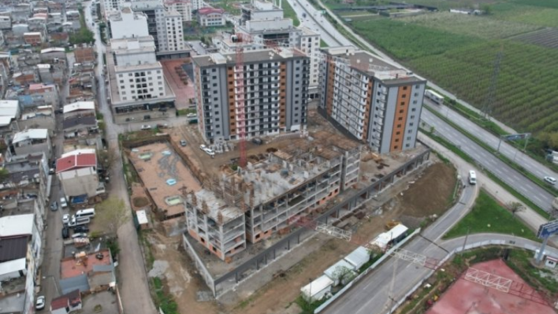 Bursa Yıldırım'da riskli alandan örnek bir yaşam merkezine!