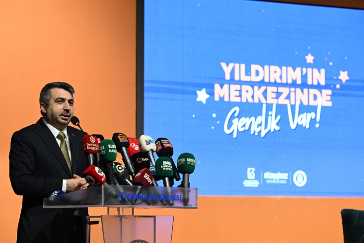 Bursa Yıldırım'ın merkezinde 'gençlik' var