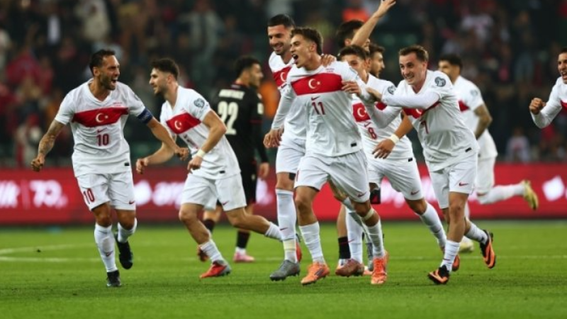 Bursa yıldızları izleyecek!