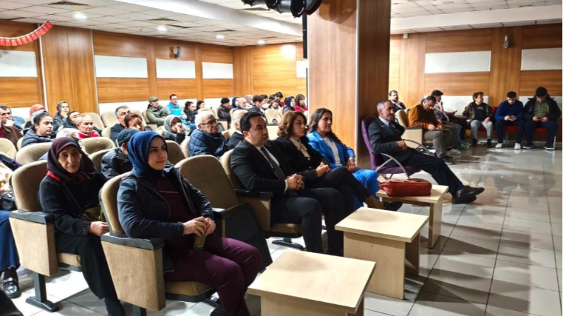 Bursa Yüksek İhtisas Eğitim ve Araştırma Hastanesi'nde Parkinson programı