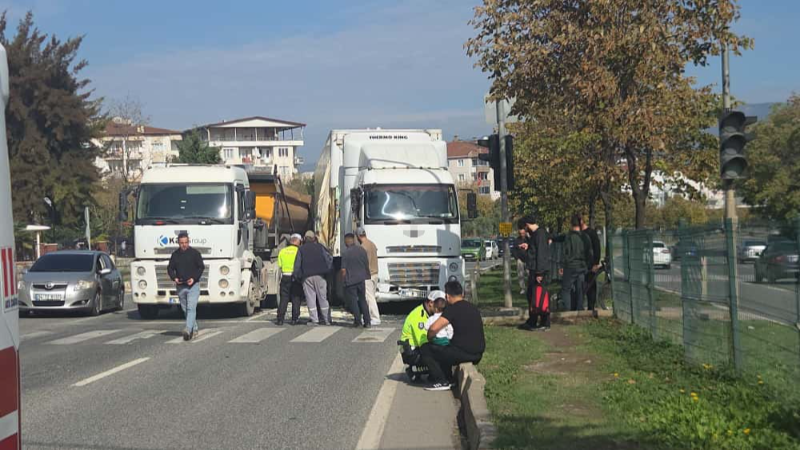 Bursa'da  faciadan dönüldü: Metrelerce sürüklendi...