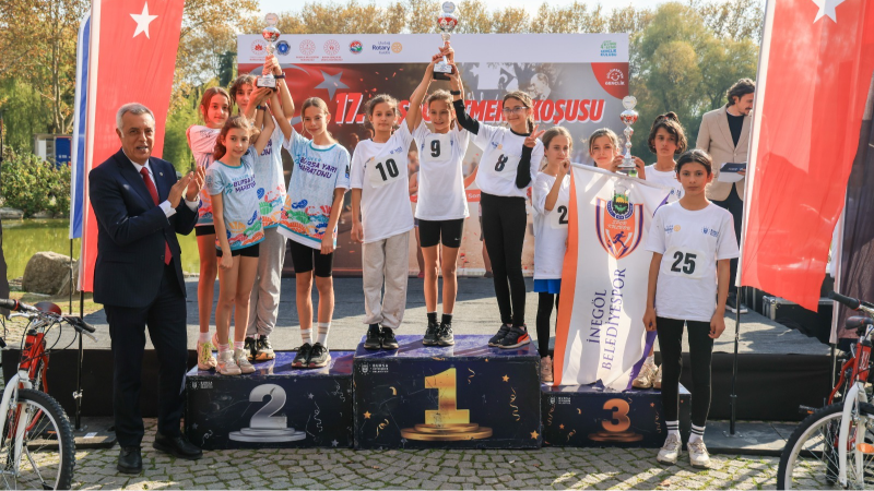 Bursa'da 257 sporcunun kıyasıya mücadelesi nefes kesti!