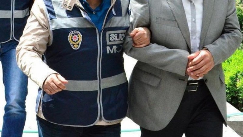 Bursa'da 5 FETÖ şüphelisi kıskıvrak yakalandı!