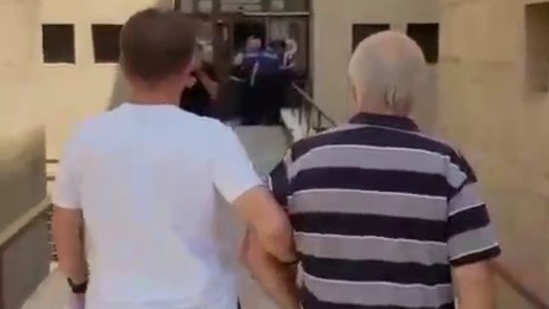 Bursa'da 80 yıl hapis cezasıyla aranan şahıs yakalandı