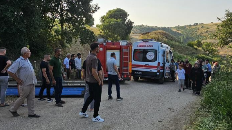 Bursa'da acı olay; Römorkun altında kaldı...