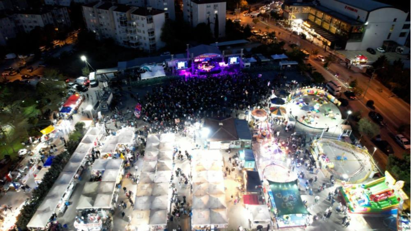 Bursa'da Balkan kültürünün en güzel örnekleri sergilendi